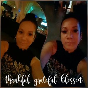 Meet your Posher, Gloria